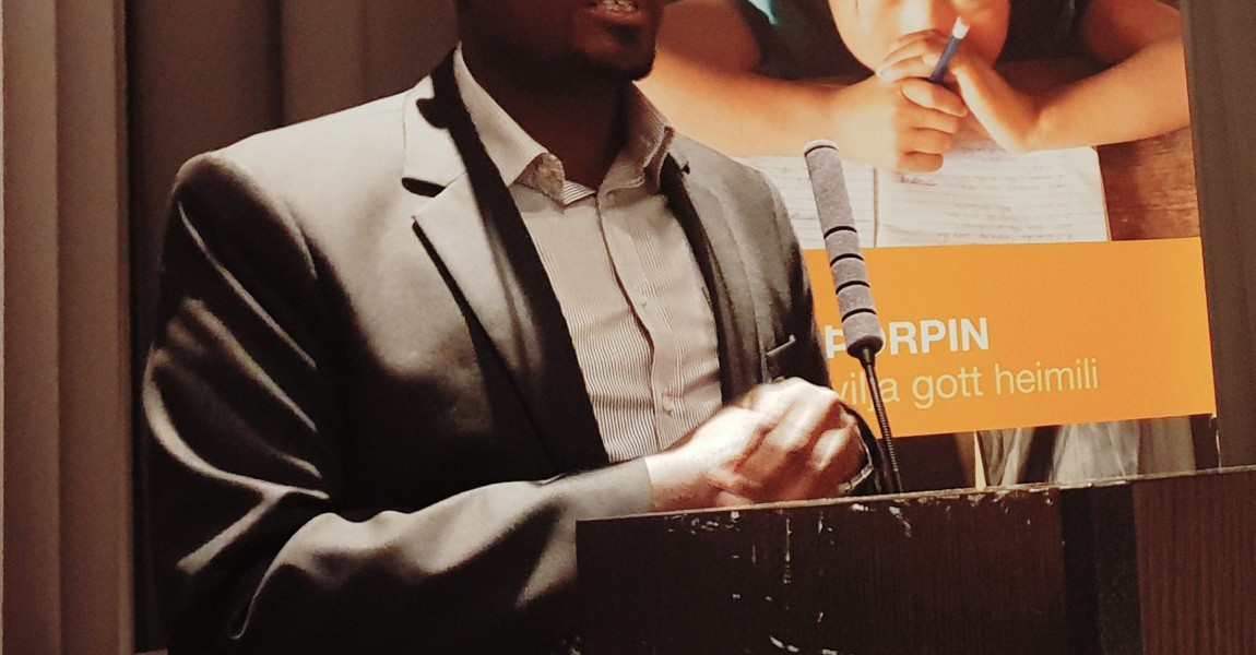 Samburu undirstrikar mikilvægi styrktarforeldra