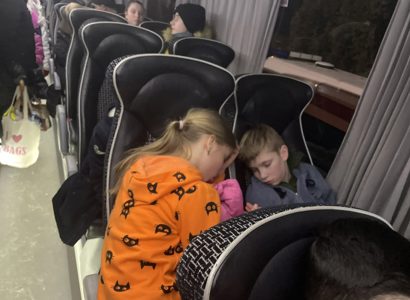Afleiðingar stríðs á foreldralaus börn